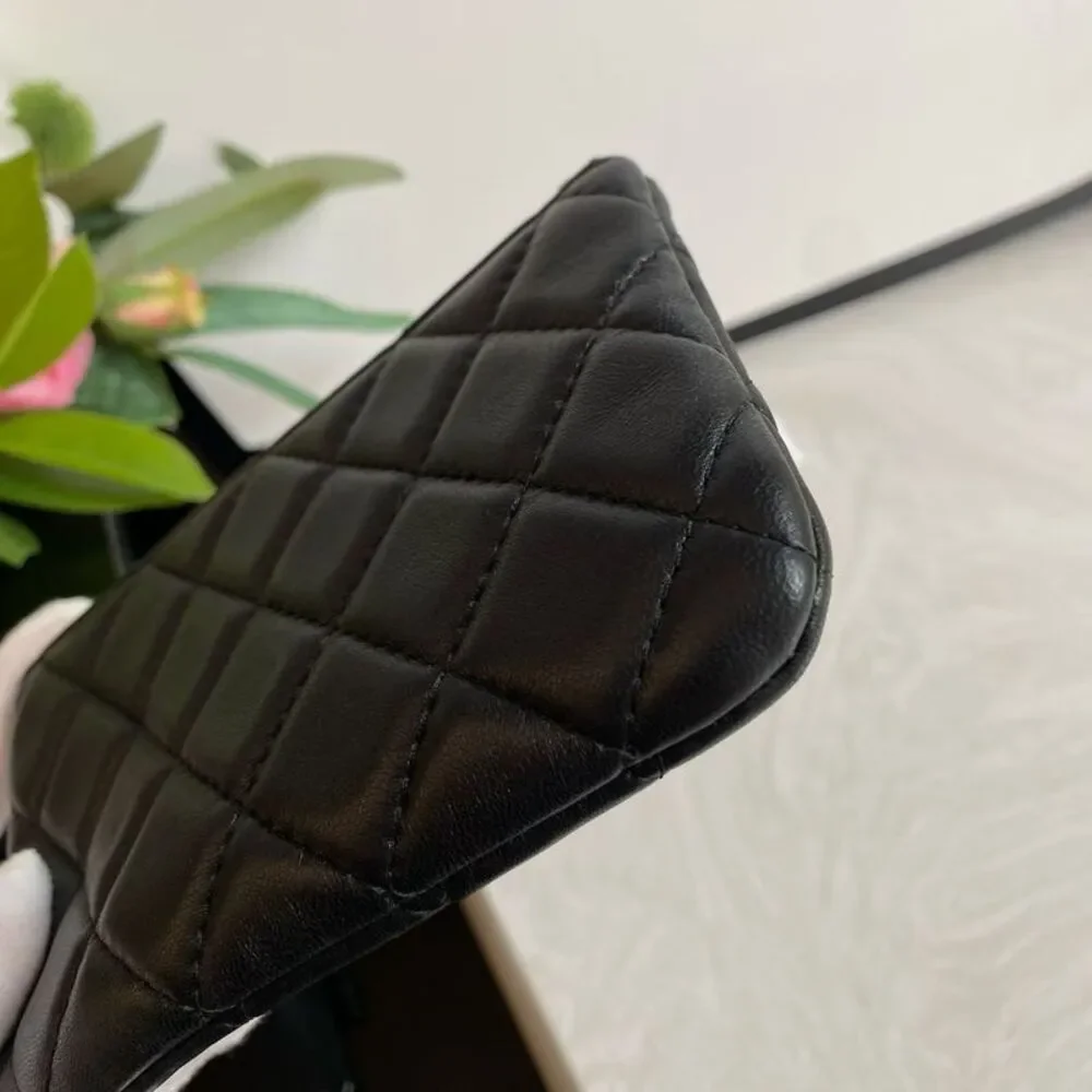Chanel Women Pre-Loved Bag Very Good Condition